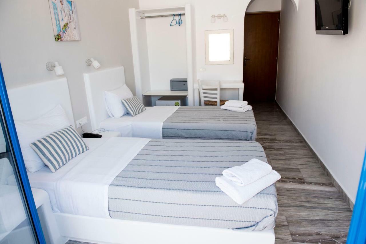 Ino Hotel Kamári Екстериор снимка